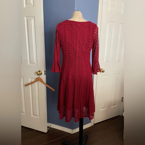 Red Knitted Overlay Midi Dress - Picture 5 of 9